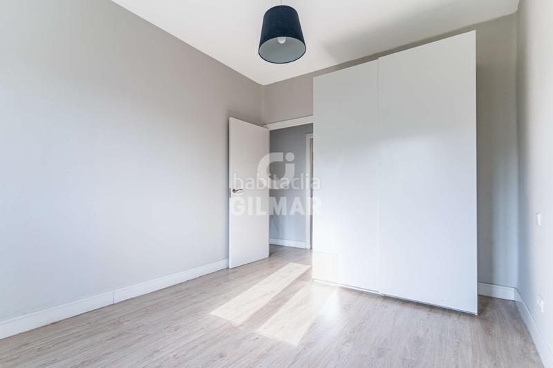 Foto 43b05e19-14ce-4e07-aead-5bc36cdb2143. Etagenwohnung mit heizung in Opañel Madrid