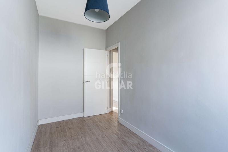 Foto 5db3d9a1-81ba-4ad3-ba92-1a45f3628cf5. Etagenwohnung mit heizung in Opañel Madrid