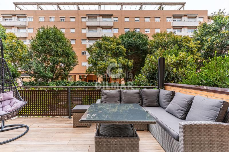 Foto 33f649bc-f5b5-4b54-aacd-e3fbd748ebde. Appartamento con riscaldamento parcheggio piscina in Madrid