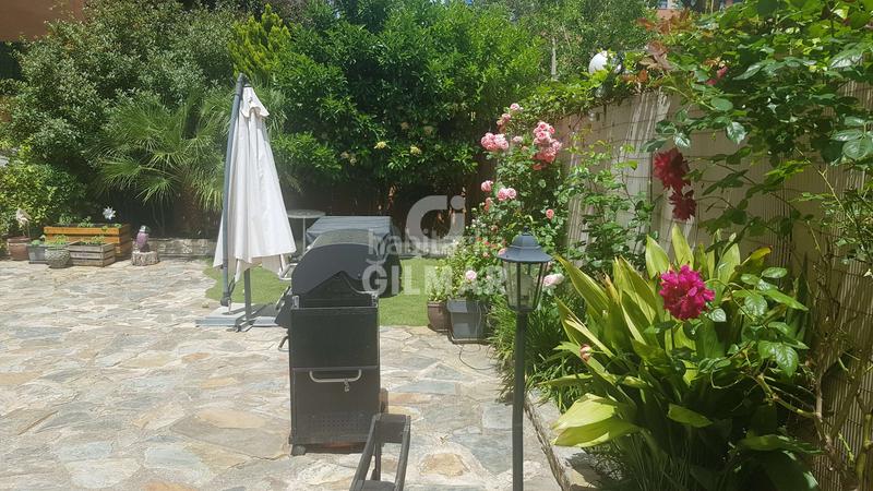 Foto 7c19a305-ecc1-40c9-a0c6-c882c6973cbe. Appartamento con riscaldamento parcheggio piscina in Madrid