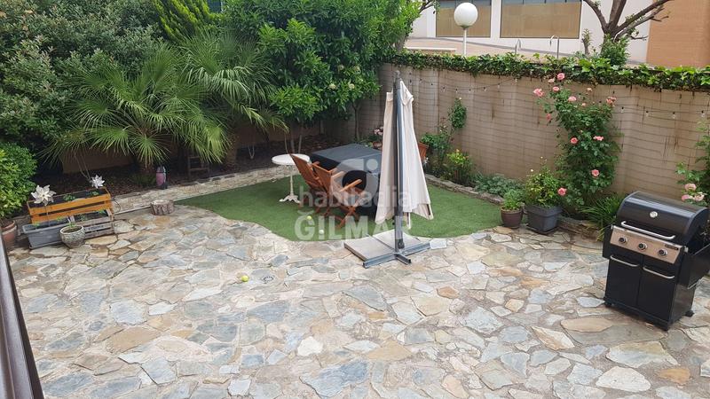 Foto fafa65f2-775b-477d-b0ad-d14769f12264. Appartamento con riscaldamento parcheggio piscina in Madrid