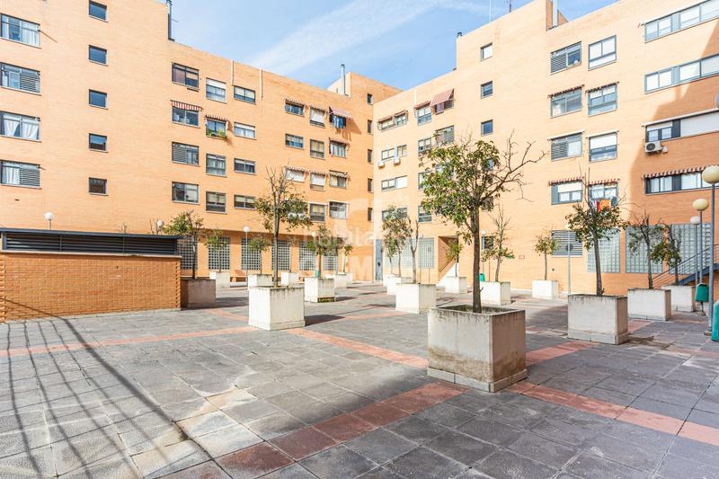 Foto 8eac6c2c-940b-4dc6-b391-437a1f50b65f. Flat with heating parking in Norte-Universidad Móstoles