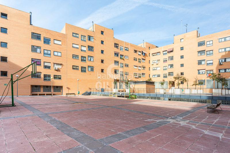 Foto bbc61456-8001-4e62-bf96-4cbcea814946. Flat with heating parking in Norte-Universidad Móstoles