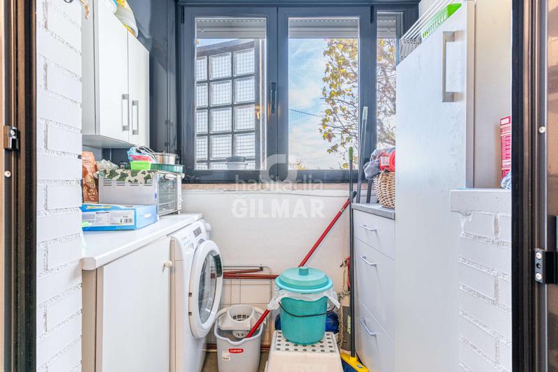 Foto bbdb87e6-9547-4f83-8371-df2e95195c23. Flat with heating parking in Norte-Universidad Móstoles