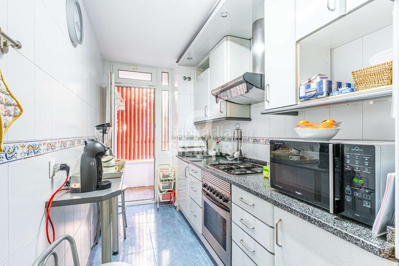 Piso en el corazón del distrito de latina , se encuentra este magnífico piso de 132 m, diseñado para ofrecer comodidad, lumino en Madrid - Imagen 10