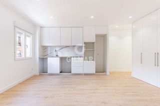 Pis a Puerta del Ángel. Descubre este elegante piso ubicado en el barrio de puerta del á