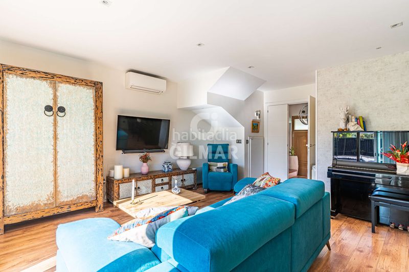 Foto 90b1c654-7cf8-4ad5-97c0-c3cbad5b3413. Casa adossada amb calefacció aparcament a Parque Europa-Los Pitufos Pinto