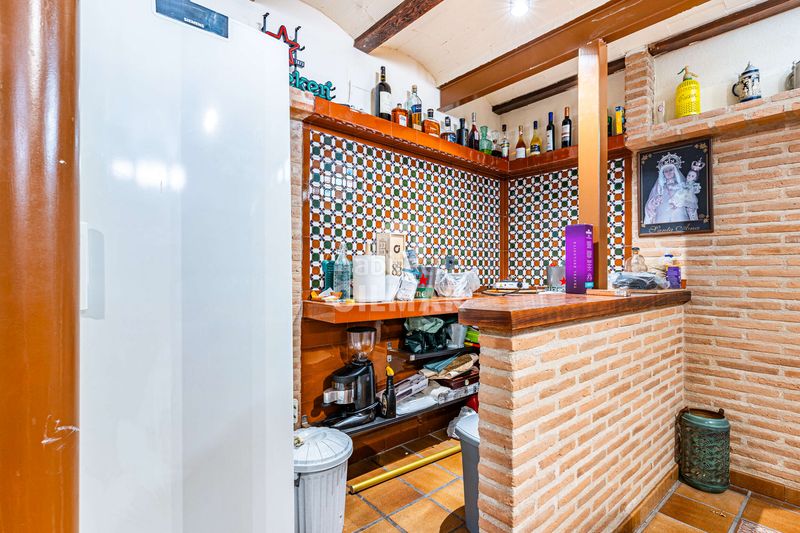 Foto 96c64706-7019-4b84-ab4c-02b3883495d3. Casa adossada amb calefacció aparcament a Parque Europa-Los Pitufos Pinto