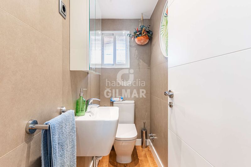 Foto b025ad2c-0208-49ca-801e-175854b0644e. Casa adossada amb calefacció aparcament a Parque Europa-Los Pitufos Pinto