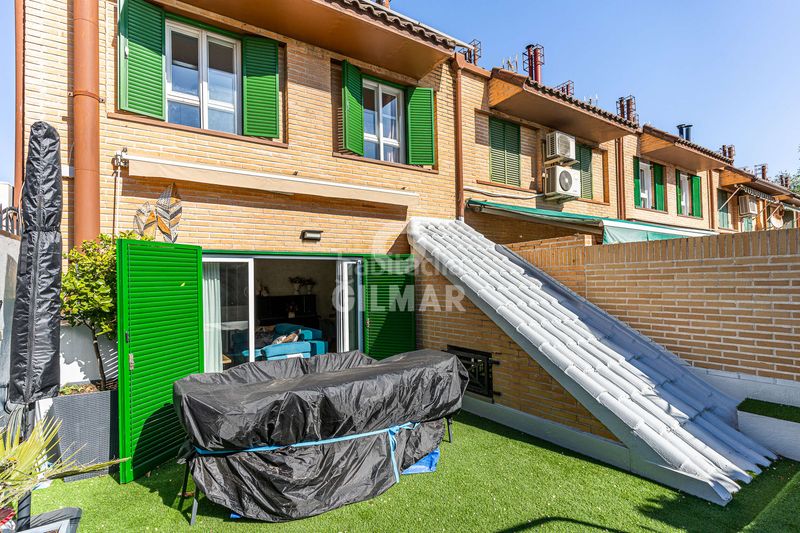 Foto c8f8b8a7-4431-47ff-9242-15e65a1aa90d. Casa adossada amb calefacció aparcament a Parque Europa-Los Pitufos Pinto