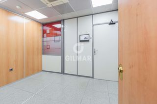 Miete Büro in Almendrales. Excepcional oficina en alquilerventa seleccionar lo que correspo