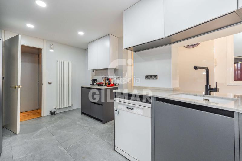 Foto bccdf678-2967-4353-9994-24935bc5602b. Ático -dúplex en arturo soria en San Juan Bautista Madrid