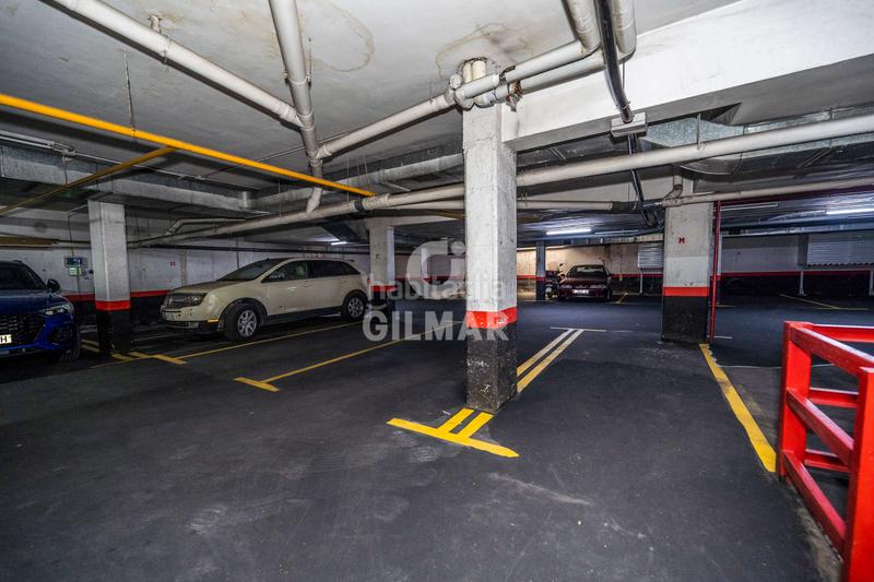 Foto ad441a53-037f-47e3-a636-b446ee68ea9b. Posto auto in Salvador Madrid