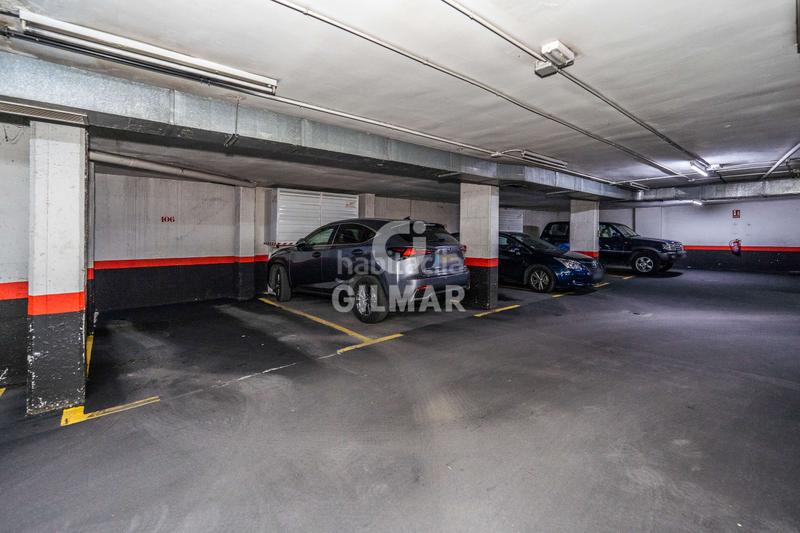 Foto f5d300ae-45ba-4894-807d-918f6a9801c2. Posto auto in Salvador Madrid