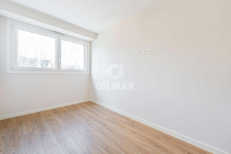 Foto da80e735-0d96-4fab-b362-7cfd6a4204d8. Duplex con riscaldamento parcheggio piscina in San Juan Bautista Madrid