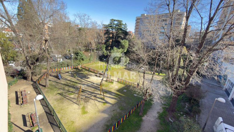 Piso ubicada en una de las zonas más demandadas del noreste , en el prestigioso entorno de arturo soria Colina, esta magnífic en Madrid - Imagen 6