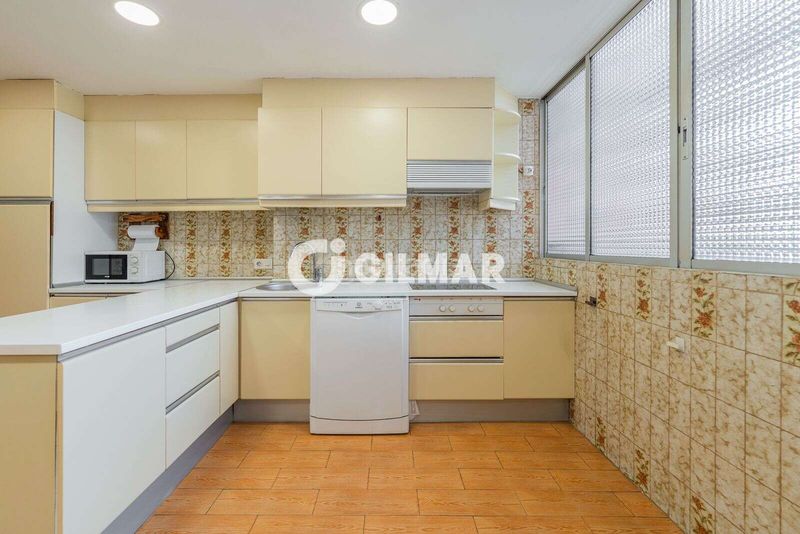 Foto 8f2c9e91-5663-498d-a4ca-9b36a8a90308. Pis amb calefacció piscina a Costillares Madrid