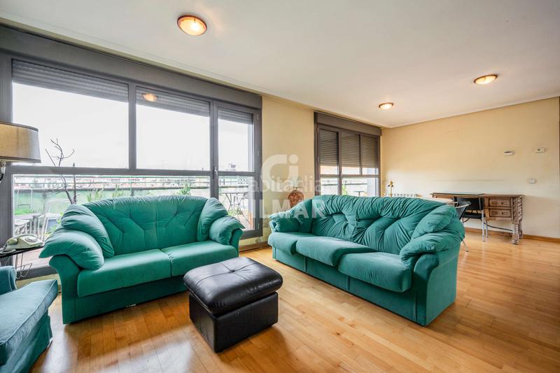 Foto 82033f7b-227c-4768-94b8-ba97e0f81417. Attico con riscaldamento piscina in Guindalera Madrid