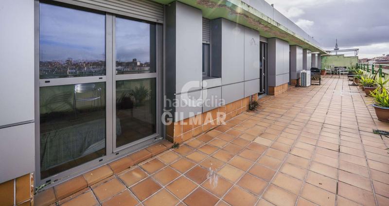 Foto a78c0a3e-5db2-4890-9a96-ead4dbaa3cad. Attico con riscaldamento piscina in Guindalera Madrid