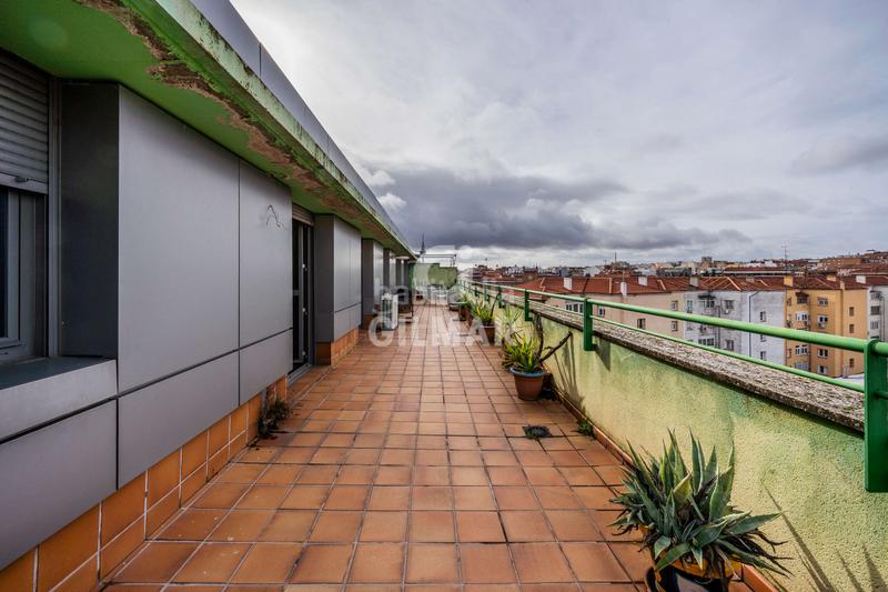 Foto aac6f414-1c6e-4c2b-a7c9-b6e5ddaaec83. Attico con riscaldamento piscina in Guindalera Madrid