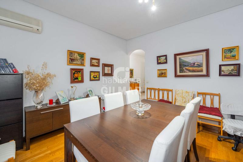 Foto 4fc8ac77-934e-4eeb-8ba4-b4e695d78dd3. Chalet mit heizung in Ciudad Jardín Madrid