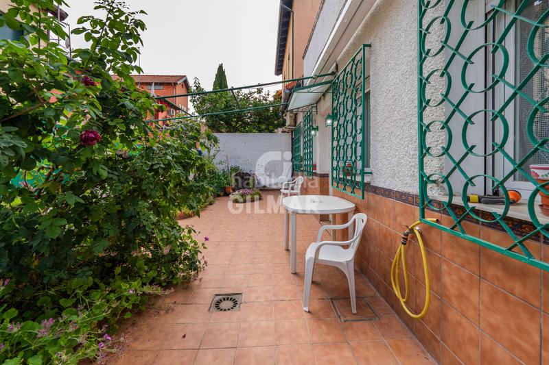 Foto a512b7ee-b617-4af9-8ac0-183cb801cc26. Chalet mit heizung in Ciudad Jardín Madrid