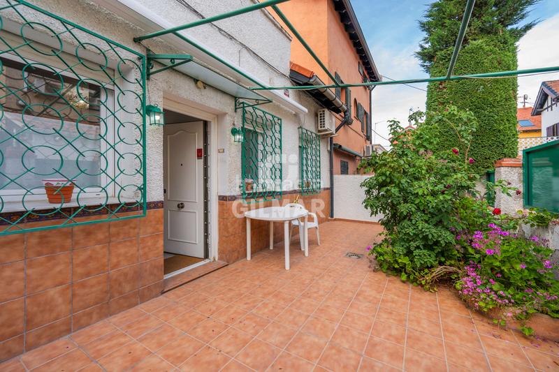 Foto aa40d3c2-90ad-4f3a-bb15-bd1597407c24. Chalet mit heizung in Ciudad Jardín Madrid