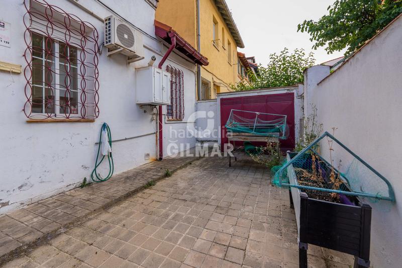 Foto ec60dc92-2df7-4684-b542-07f17bb6d658. Chalet mit heizung in Ciudad Jardín Madrid