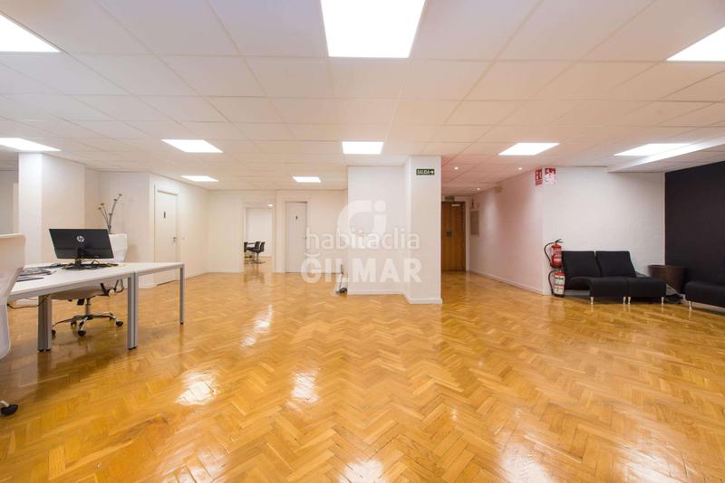 Foto 36ad8c85-c868-4311-8108-384c9669f612. Office space with heating in Prosperidad Madrid