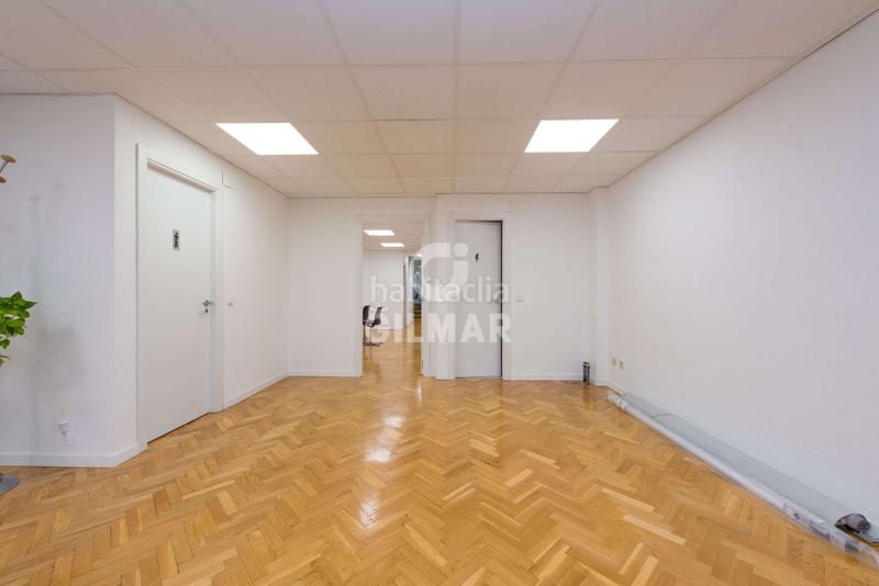 Foto 5f8d602b-be32-471f-8160-1ae59f729dd6. Office space with heating in Prosperidad Madrid