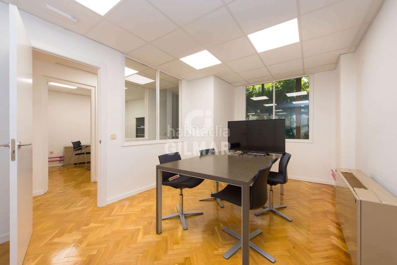 Foto 77ce665e-e531-4d2c-b54a-cfd79d6a0cd3. Office space with heating in Prosperidad Madrid
