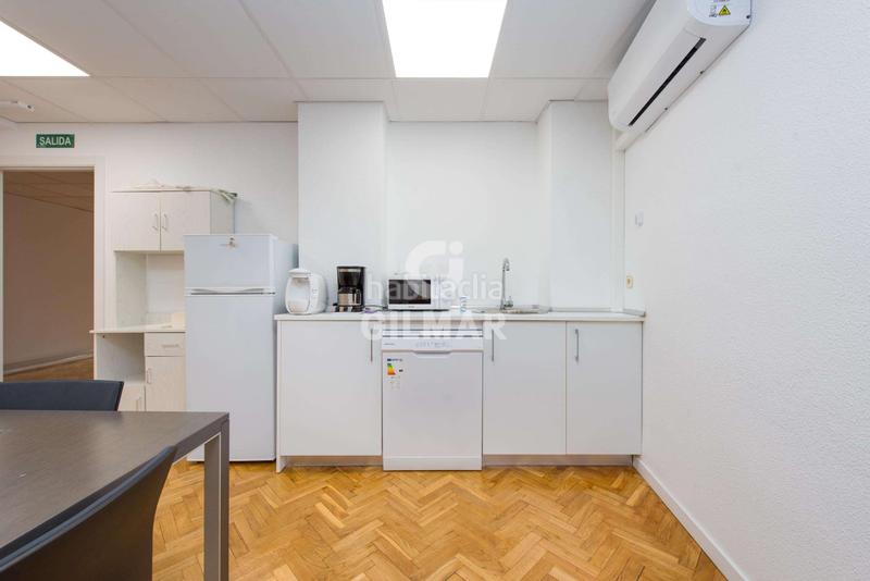 Foto a9704adf-7296-45b1-ba6e-32e7eafd494a. Office space with heating in Prosperidad Madrid