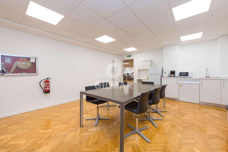 Foto d43a19c1-cf97-41eb-a243-6056bd4ddea1. Office space with heating in Prosperidad Madrid