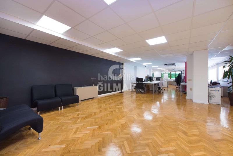 Foto daa05283-0296-41fd-a796-7d16ed0da4f4. Office space with heating in Prosperidad Madrid