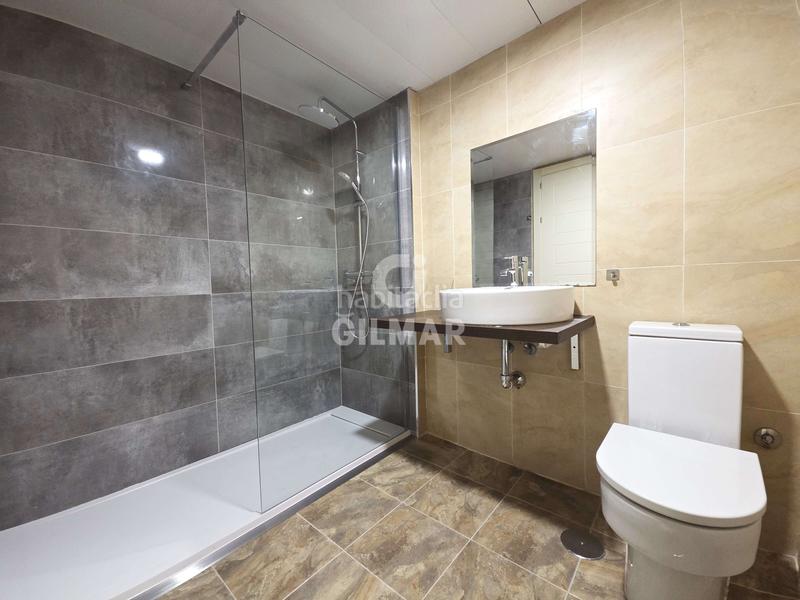 Foto 2b2c1073-5550-4115-8eeb-818d0a3419fe. Studiowohnung mit heizung parking in Guindalera Madrid