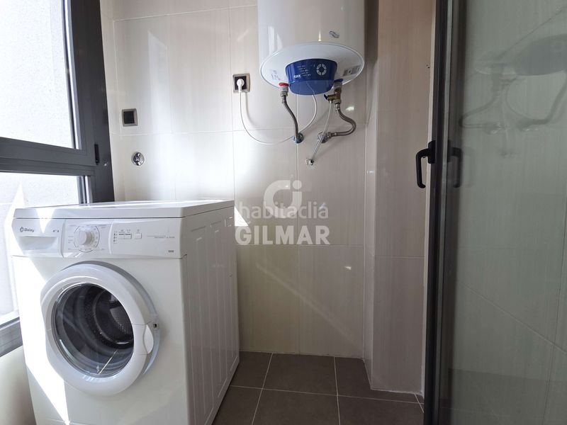 Estudio presentamos este magnífico estudio a estrenar ideal como primera vivienda o inversión.este estupendo estudio destaca por ser muy l en Madrid - Imagen 23