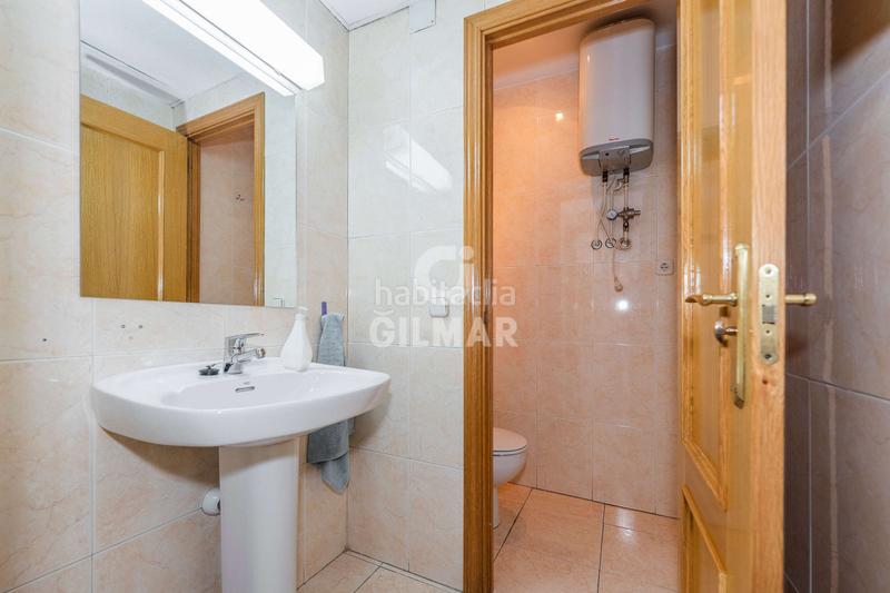 Foto b70309b2-0303-4f67-86cb-5531a55c9a9e. Bureau avec chauffage dans Quintana Madrid