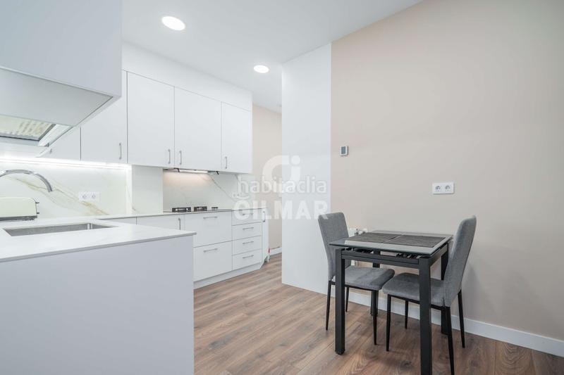 Foto 4a720169-886b-4b71-9a44-887a040ced04. Pis amb calefacció aparcament a Guindalera Madrid