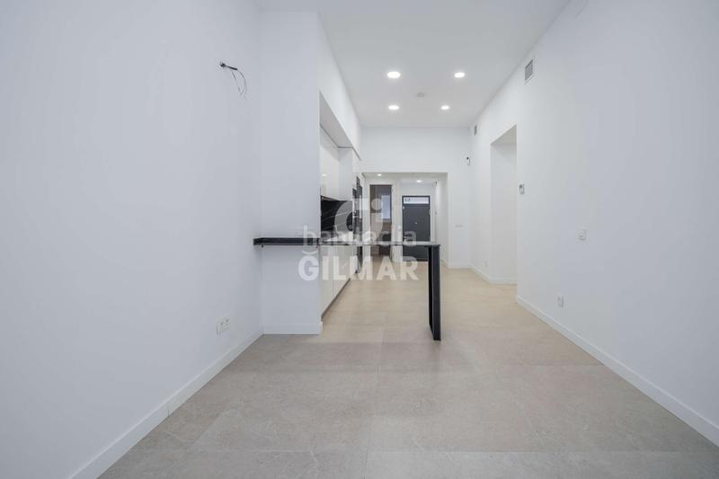 Foto e63685fc-f753-4900-8b60-5608c366e98f. Pis amb calefacció a Pueblo Nuevo Madrid