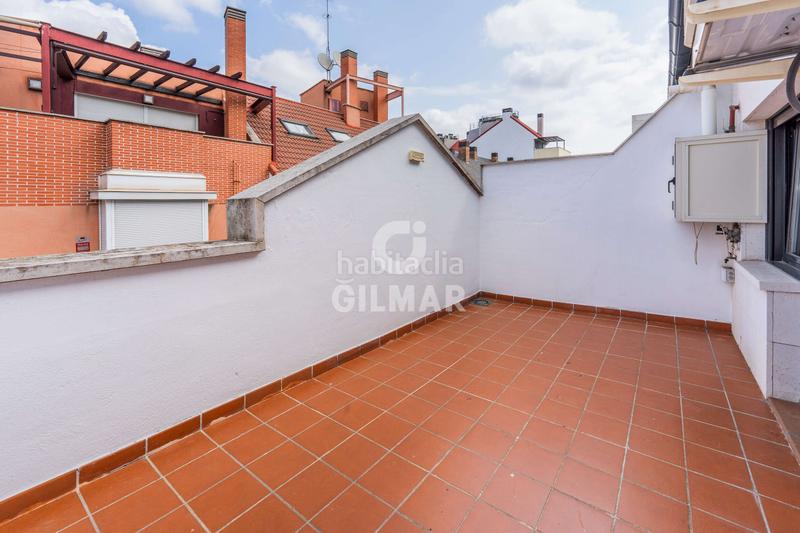 Foto 73137609-1583-4114-a9ac-a7118d55c38e. Ático presentamos este magnífico áticodúplex con terraza solarium.este inmueble se compone de 57m construidos, además de disponer del us en Madrid