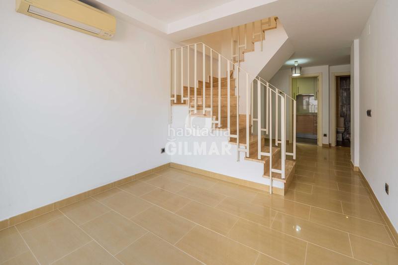 Foto c3e31f66-a1c6-4a92-98e4-6aa1fe296178. Ático presentamos este magnífico áticodúplex con terraza solarium.este inmueble se compone de 57m construidos, además de disponer del us en Madrid