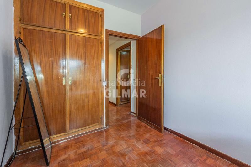 Foto 20f6291e-44c8-46fc-ab87-ceded2e1923a. Piso les presentamos este magnífico piso para reformar de 117 metros construidos con grandes posibilidades de redistribución de los esp en Madrid