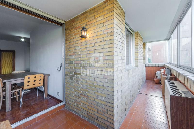 Foto 64f02214-c14e-4fc7-88be-0ef82f0719e4. Piso les presentamos este magnífico piso para reformar de 117 metros construidos con grandes posibilidades de redistribución de los esp en Madrid