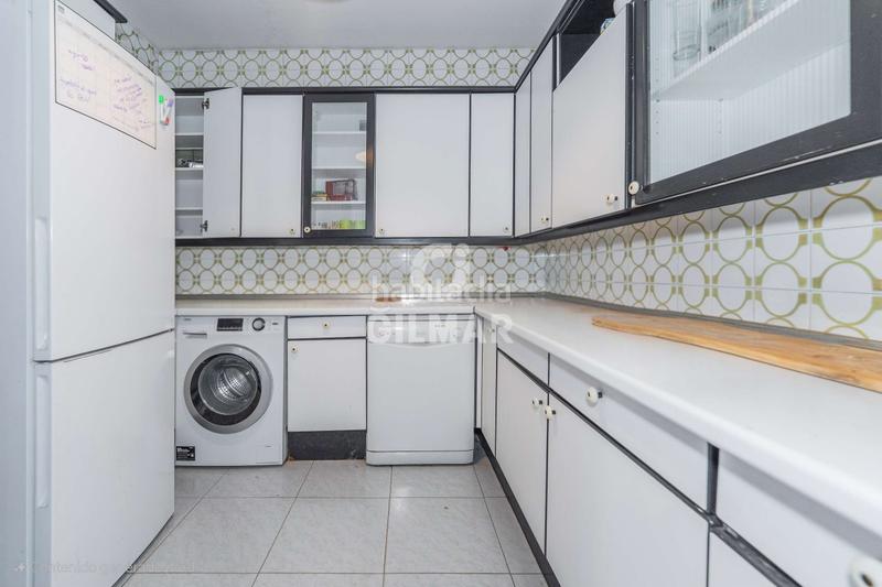 Foto 6e4ebf01-0e36-4d35-8b5e-8816aaf30e11. Piso les presentamos este magnífico piso para reformar de 117 metros construidos con grandes posibilidades de redistribución de los esp en Madrid