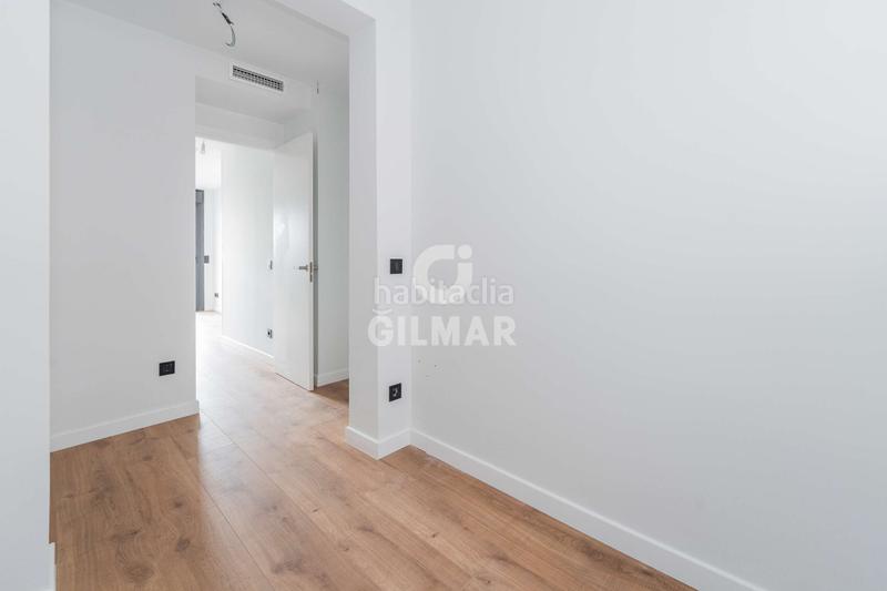 Foto 2971bc53-3838-4145-bfdd-0e4ad96b6307. Àtic amb calefacció a Guindalera Madrid