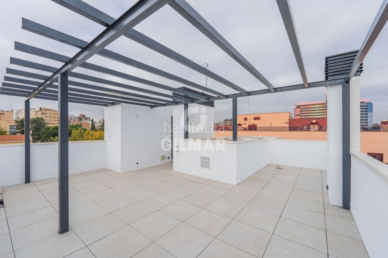 Foto 6cb14cf1-ea95-49e2-97c6-fa80f4a3b042. Àtic amb calefacció a Guindalera Madrid