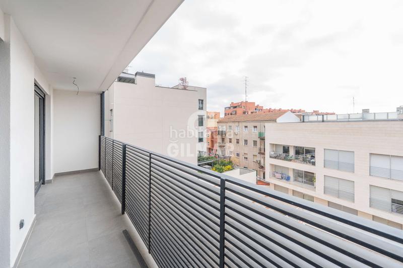 Foto ac480466-d7eb-40a5-ae6f-d7b730e5f7d3. Àtic amb calefacció a Guindalera Madrid