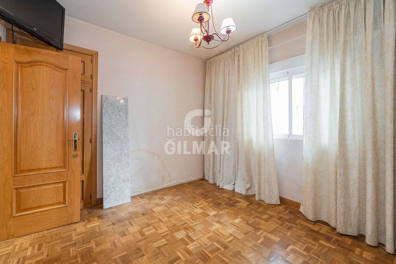 Foto b29c994f-79a1-40c0-a7b1-d8c9c4a60953. Pis amb calefacció aparcament a Prosperidad Madrid