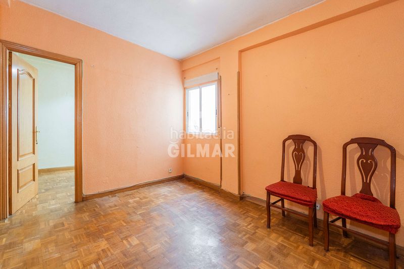 Foto f903df0a-7bc3-49c6-9229-3152707c4850. Pis amb calefacció aparcament a Prosperidad Madrid