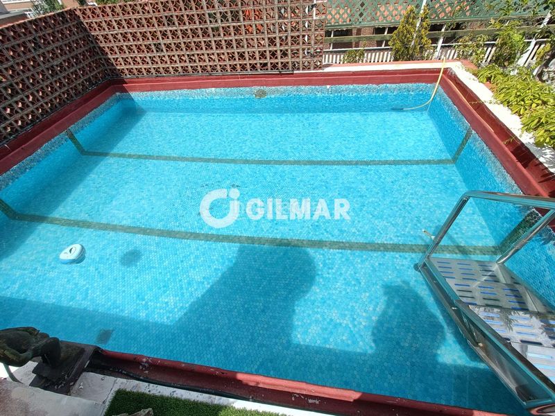 Foto 5d74fa93-12af-4d9e-9d0c-998ec374c3a9. Àtic amb calefacció aparcament piscina a San Pascual Madrid
